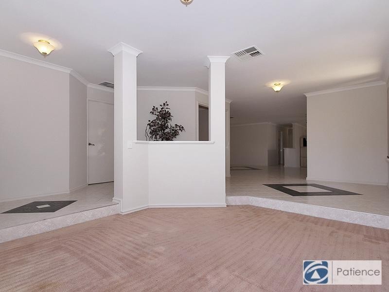 24 Bergalia Mews, Currambine WA 6028