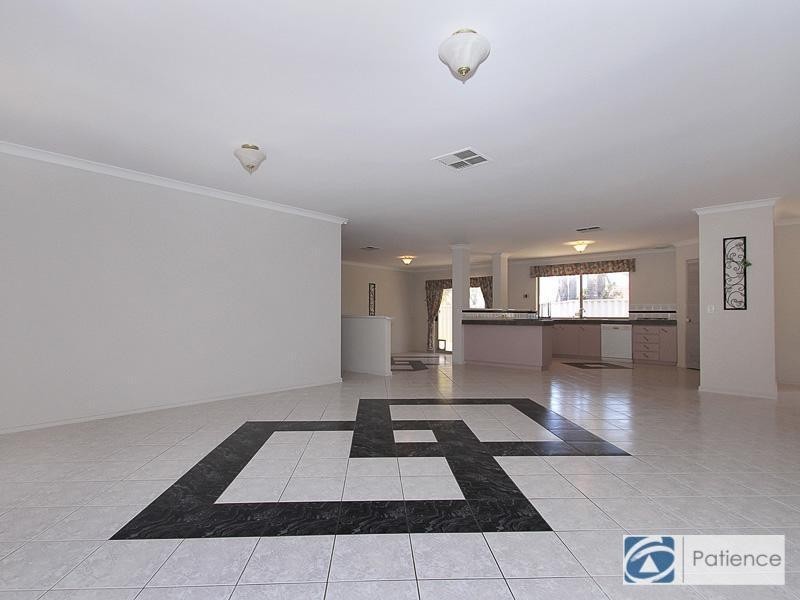 24 Bergalia Mews, Currambine WA 6028