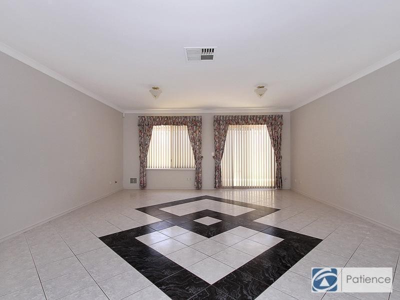 24 Bergalia Mews, Currambine WA 6028