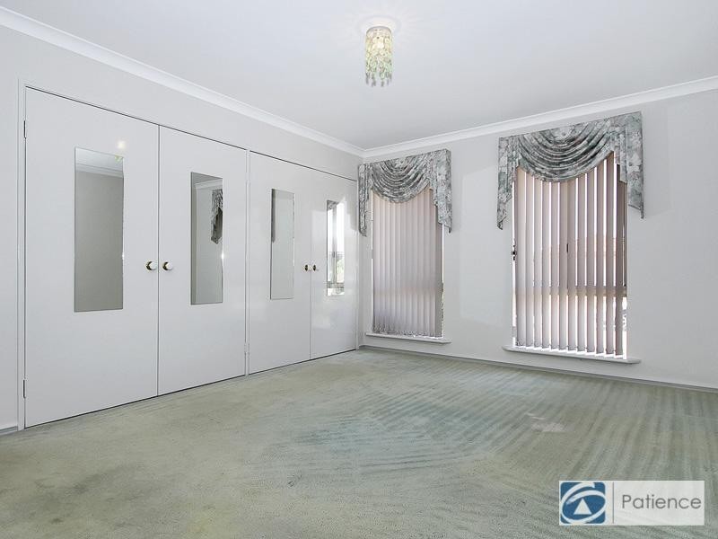 24 Bergalia Mews, Currambine WA 6028