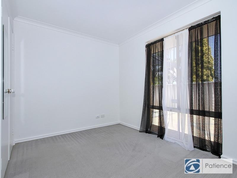 24 Bergalia Mews, Currambine WA 6028