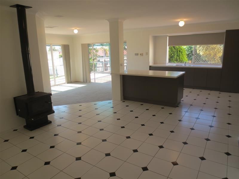 6 Iroquois Gardens, Joondalup WA 6027