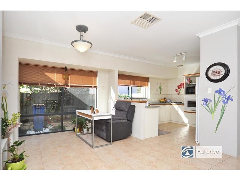 413 Kingsway, Landsdale WA 6065