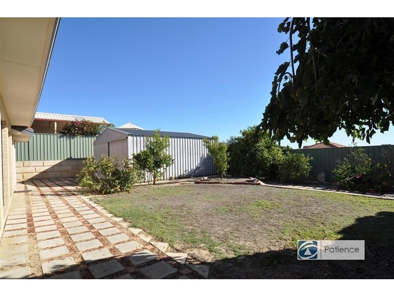 413 Kingsway, Landsdale WA 6065