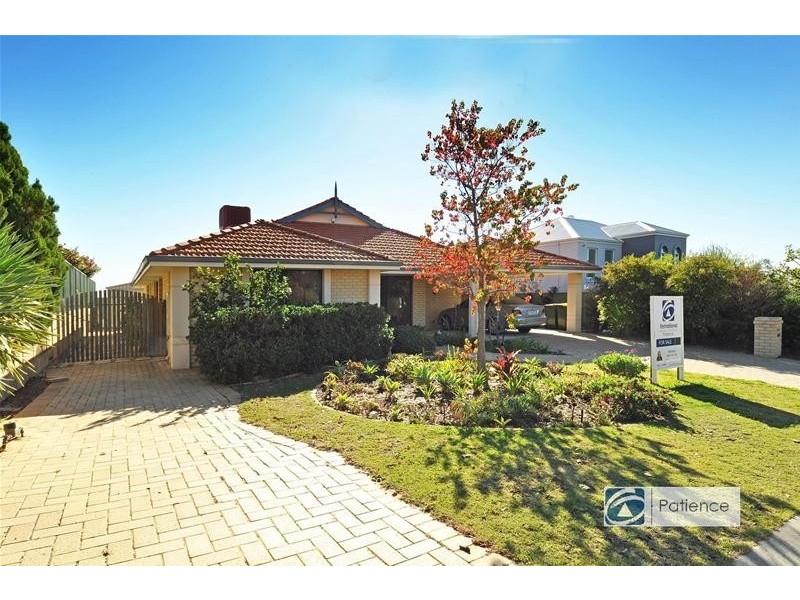 413 Kingsway, Landsdale WA 6065