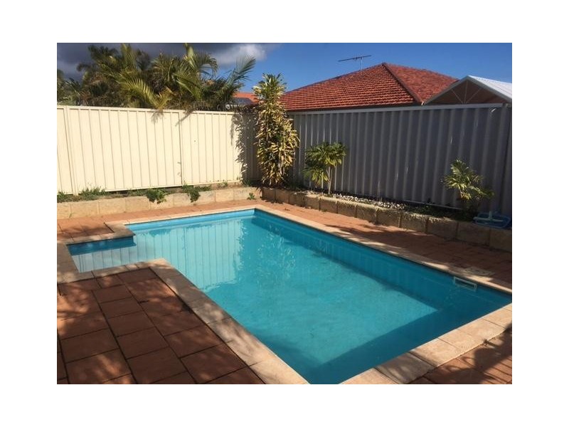 55 Glomach Circuit, Kinross WA 6028