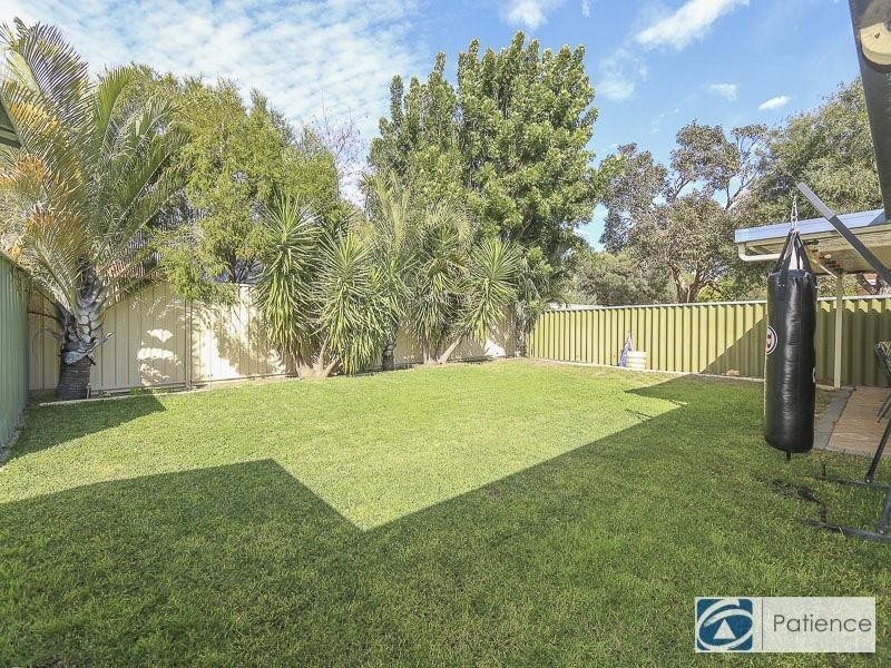 9 Larsson Walk, Clarkson WA 6030