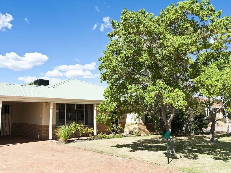 90 Lydon Boulevard, Atwell WA 6164