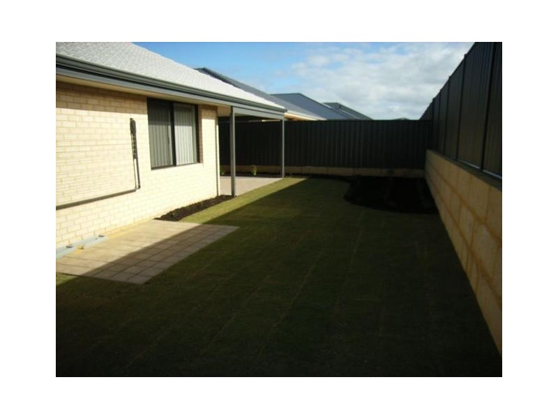 9 Pulchella Ramble, Banksia Grove WA 6031