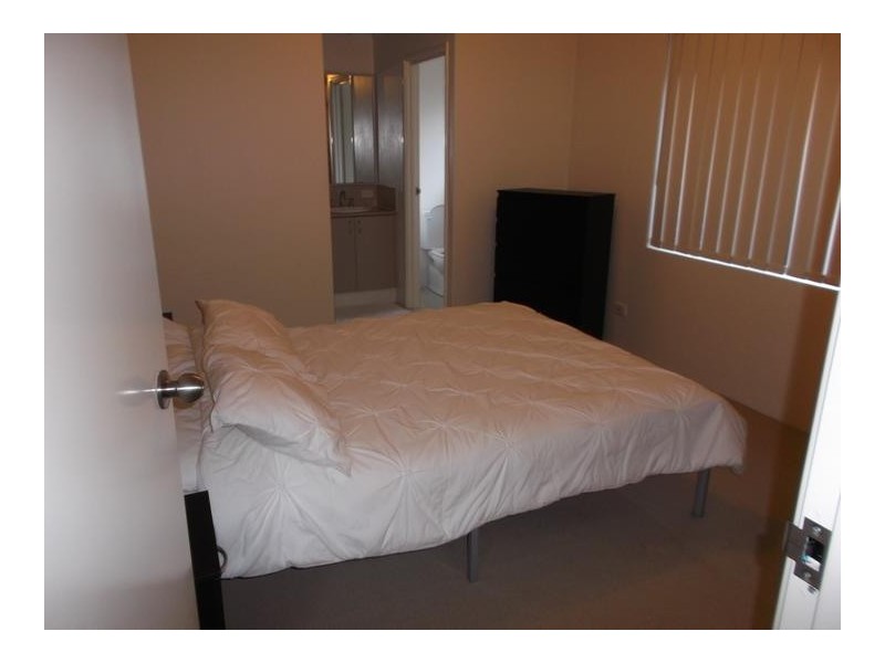 15 Bentham Turn, Banksia Grove WA 6031