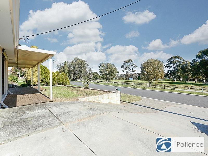 45 Manbari Crescent, Wanneroo WA 6065