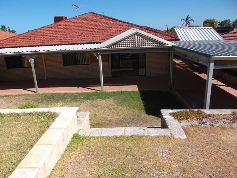 14 Dilkera Place, Quinns Rocks WA 6030