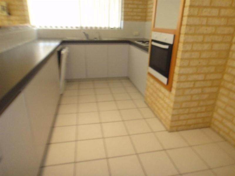 15 Malacca Way, Mindarie WA 6030