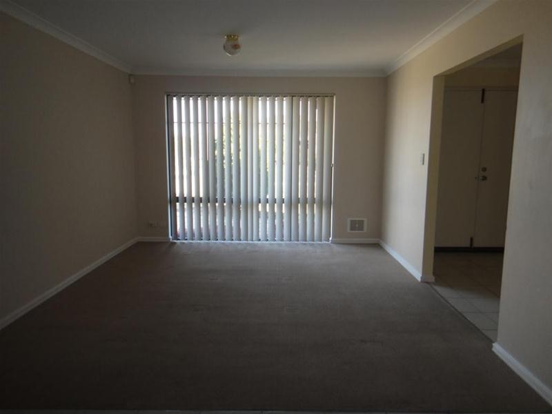 15 Malacca Way, Mindarie WA 6030