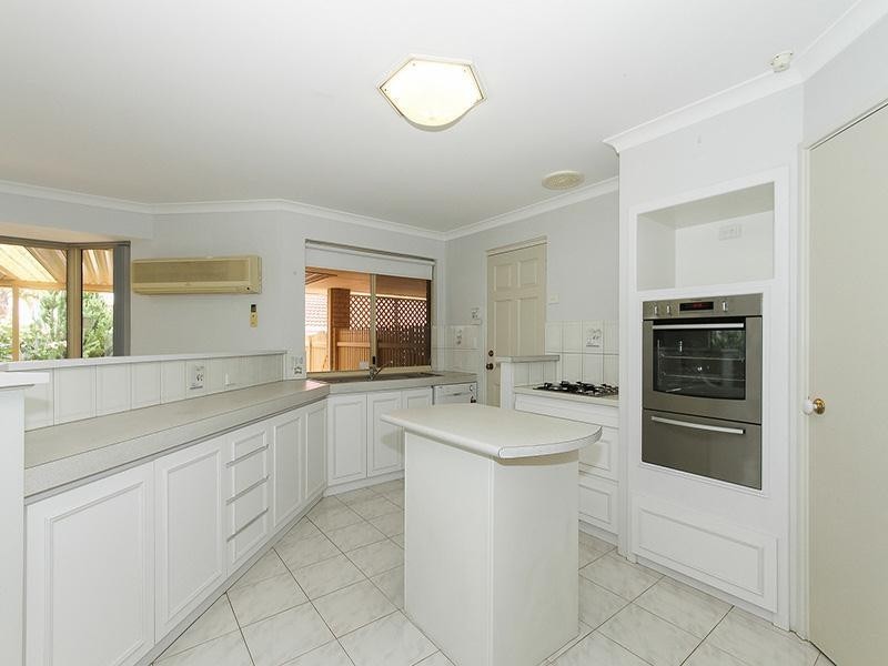 26 Grantala Close, Ocean Reef WA 6027