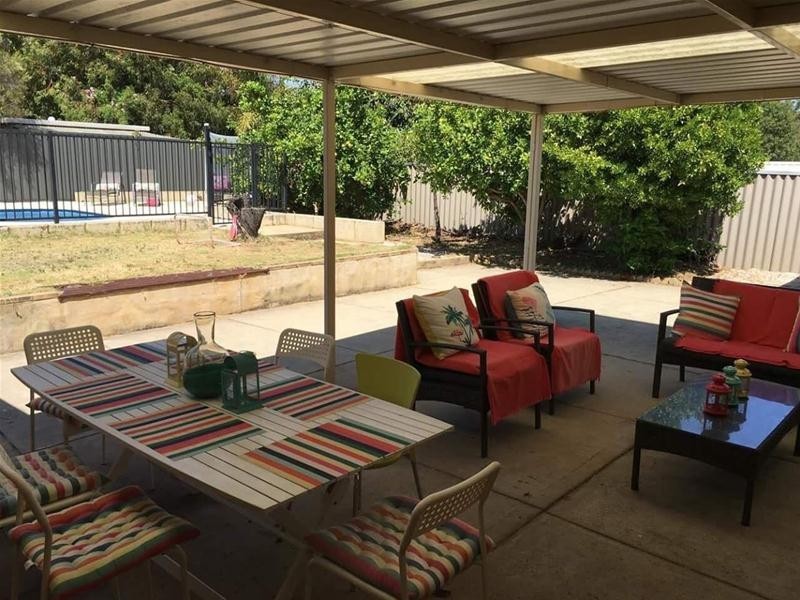 17 Smoothstone Court, Joondalup WA 6027