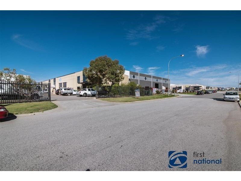 4/84 Distinction Drive, Wangara WA 6065