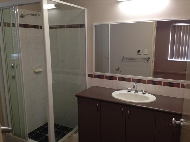 18 Westbrook Parade, Ellenbrook WA 6069