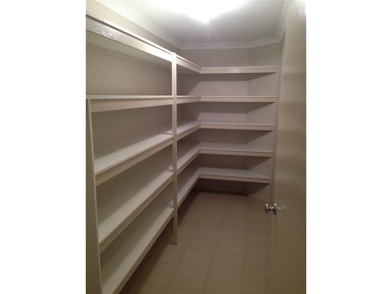 18 Westbrook Parade, Ellenbrook WA 6069