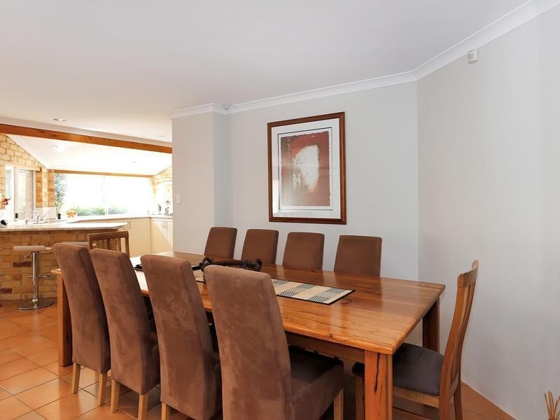 14 Seamill Glen, Kinross WA 6028