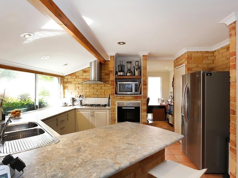 14 Seamill Glen, Kinross WA 6028