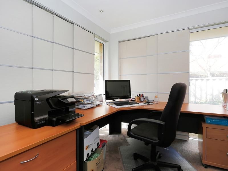 14 Seamill Glen, Kinross WA 6028