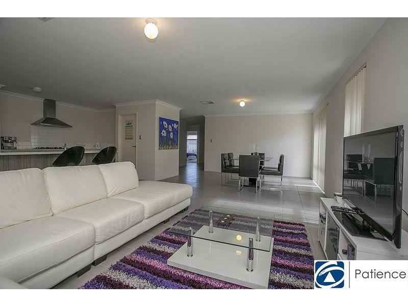 18 Berlin Drive, Wanneroo WA 6065