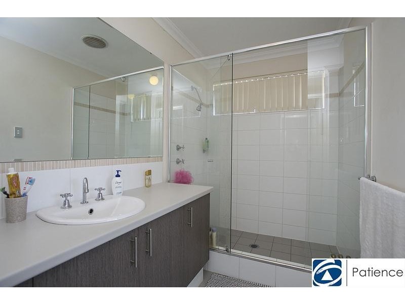 18 Berlin Drive, Wanneroo WA 6065