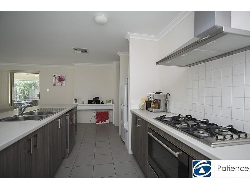 18 Berlin Drive, Wanneroo WA 6065