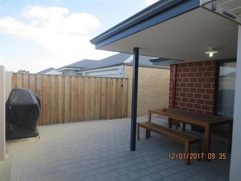 21 Cheriton Avenue, Ellenbrook WA 6069