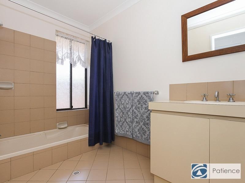 77 Otisco Crescent, Joondalup WA 6027