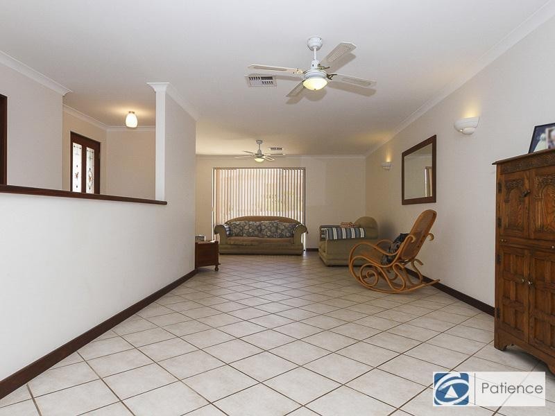 77 Otisco Crescent, Joondalup WA 6027