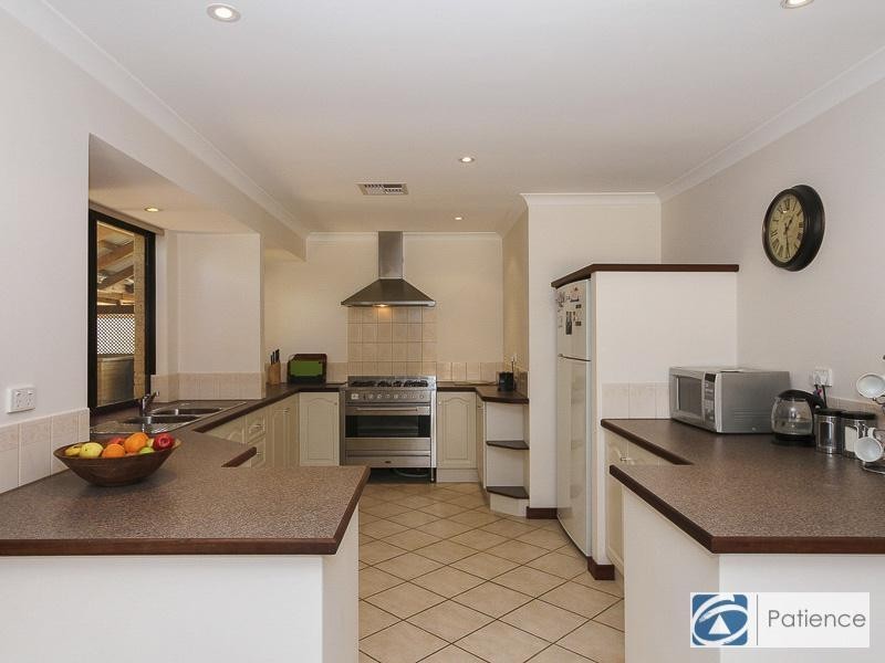 77 Otisco Crescent, Joondalup WA 6027