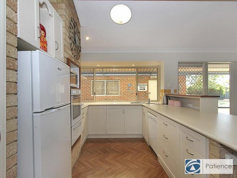 7 Alliance Court, Currambine WA 6028