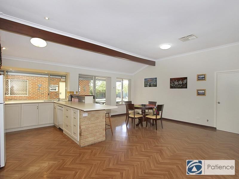 7 Alliance Court, Currambine WA 6028