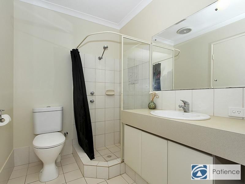 7 Alliance Court, Currambine WA 6028