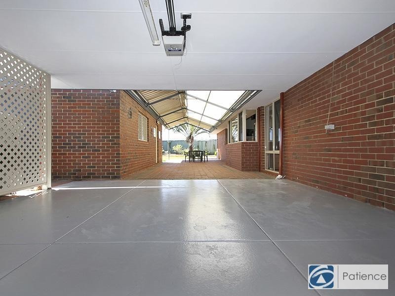 7 Alliance Court, Currambine WA 6028