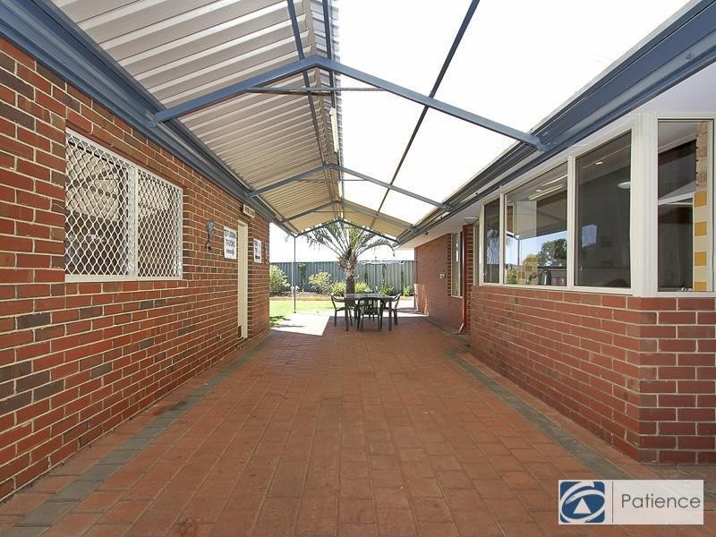 7 Alliance Court, Currambine WA 6028