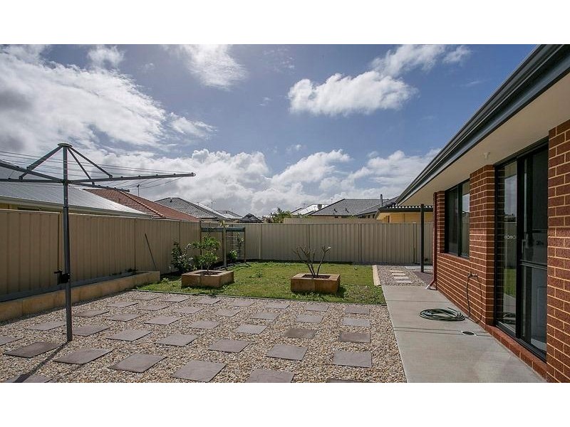 62 Abbey Green Road, Banksia Grove WA 6031