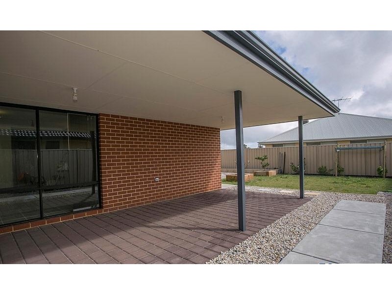 62 Abbey Green Road, Banksia Grove WA 6031