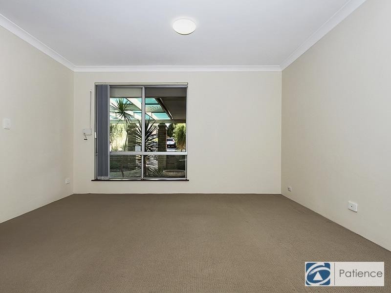 16 Dillon Glade, Joondalup WA 6027