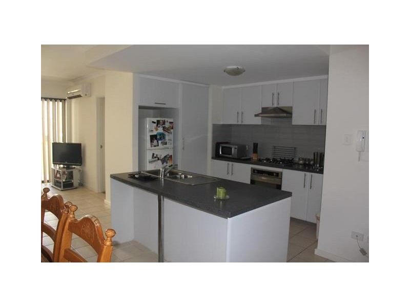 30/5 Eastleigh Loop, Currambine WA 6028