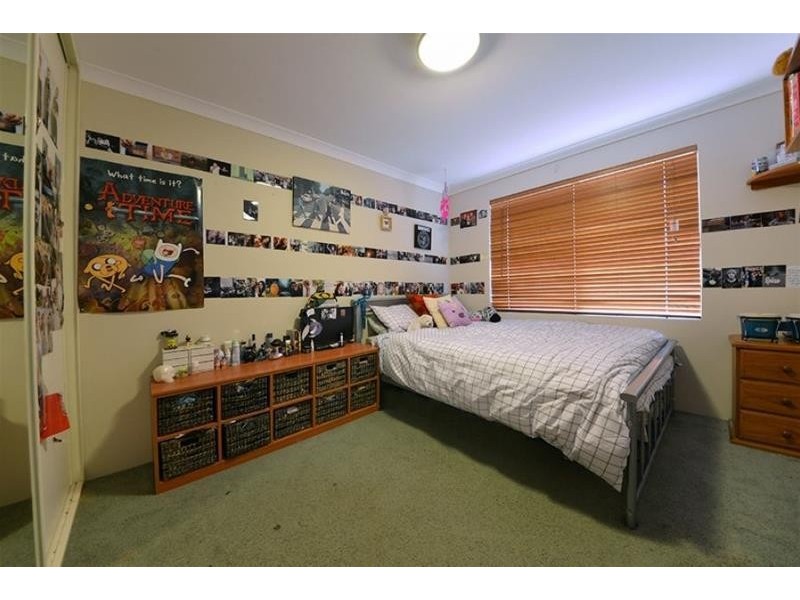 25 Brightlands Circuit, Carramar WA 6031