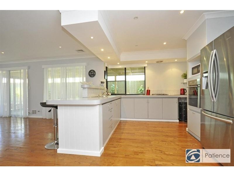 26 Santa Ana Mews, Currambine WA 6028