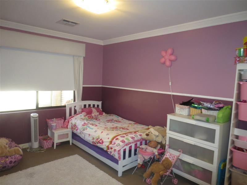 55 Kembla Circle, Madeley WA 6065