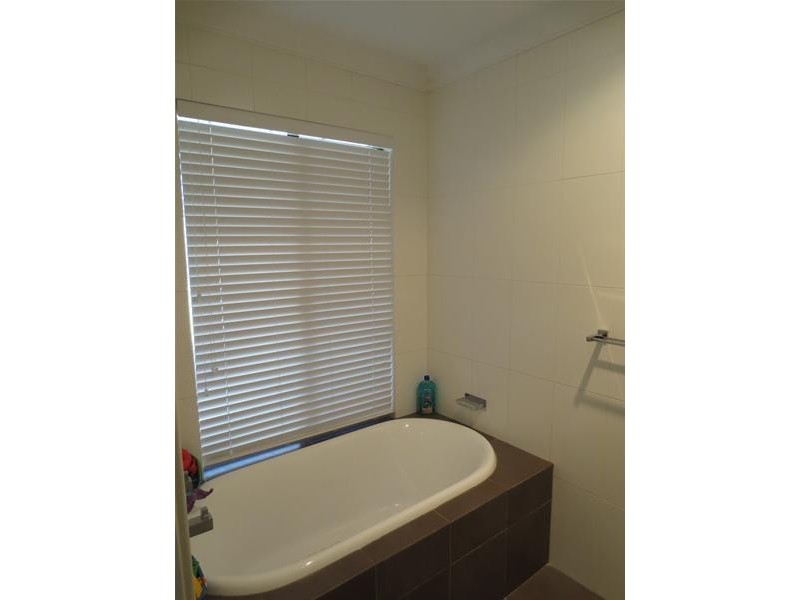 55 Kembla Circle, Madeley WA 6065