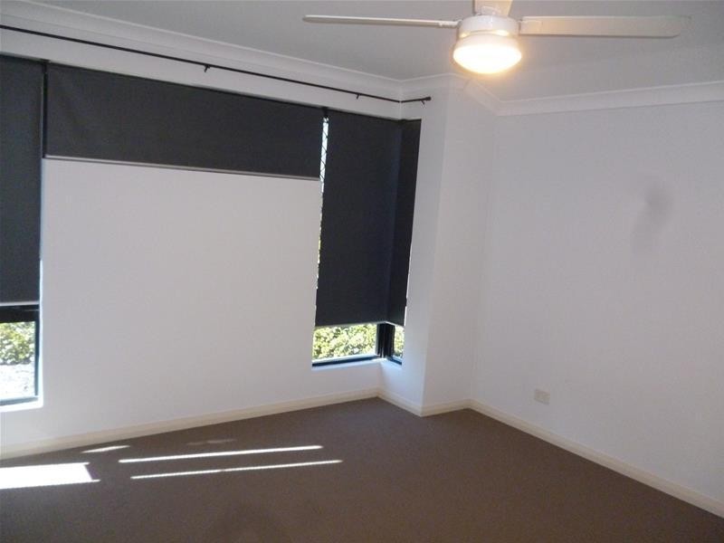 9 Thiele Road, Banksia Grove WA 6031