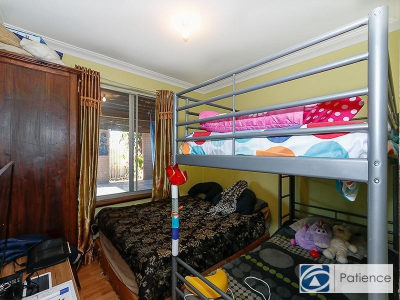 12 Yera Place, Wanneroo WA 6065