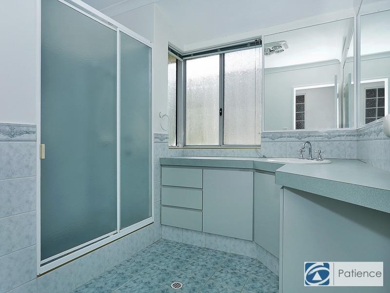 36 Streeton Promenade, Woodvale WA 6026