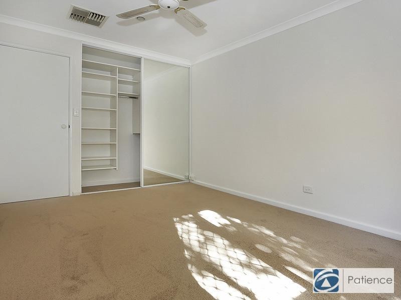 36 Streeton Promenade, Woodvale WA 6026